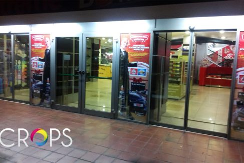 Montažna vitrina sa PVC folijom, montazna vitrina sa PVC folijom, reklamna agencija