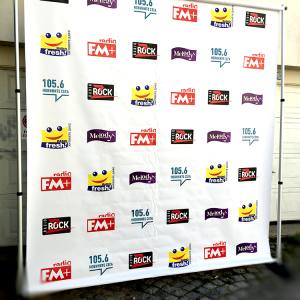 Zid slave za Radio FM, reklamna agencija